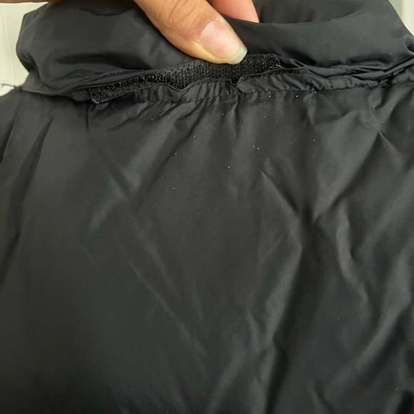 The North Face Jet Black Insulated Vest - Picture 2 of 6